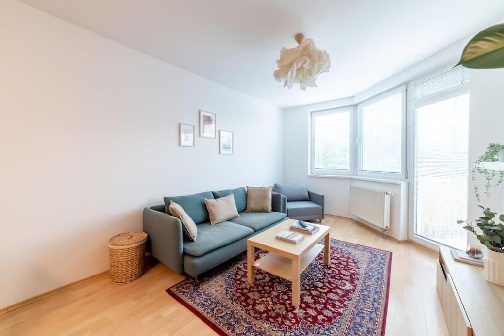 Grape Apartment Bratislava Exterior photo